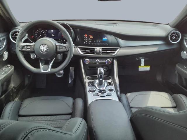 2024 Alfa Romeo Giulia GIULIA VELOCE AWD