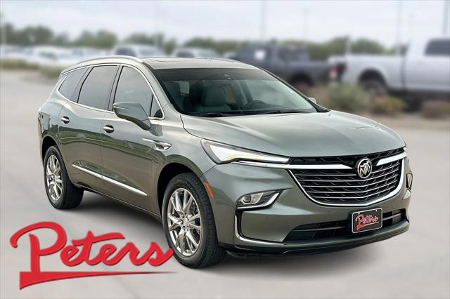 2022 Buick Enclave FWD Premium