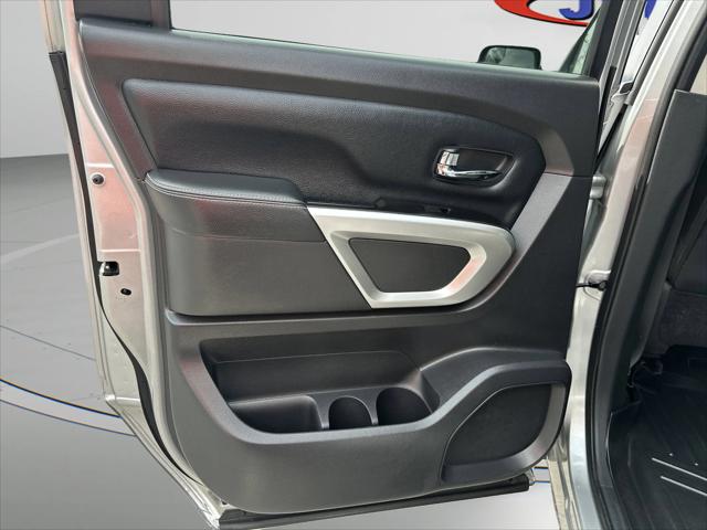 2017 Nissan Titan PRO-4X