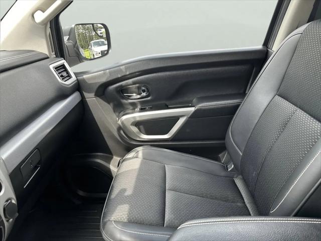 2017 Nissan Titan PRO-4X