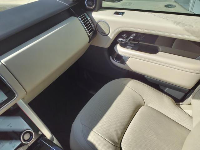 2022 Land Rover Range Rover P525 Westminster