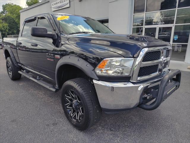 2017 RAM 2500 Tradesman Crew Cab 4x4 64 Box
