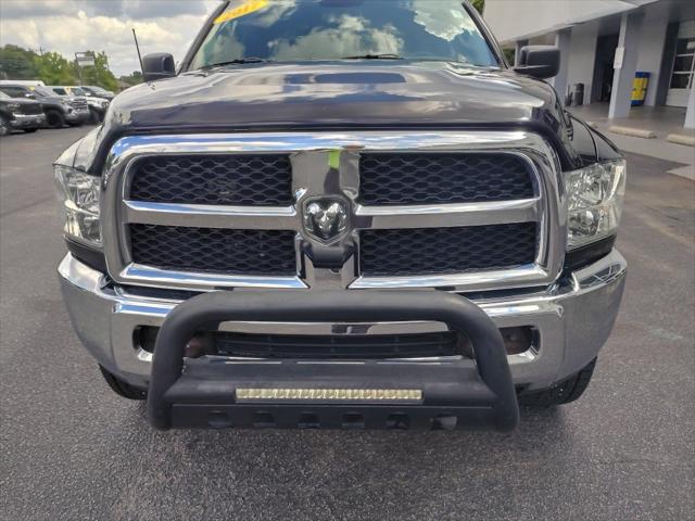 2017 RAM 2500 Tradesman Crew Cab 4x4 64 Box