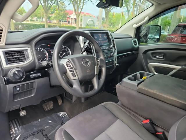 2021 Nissan Titan King Cab SV 4x2
