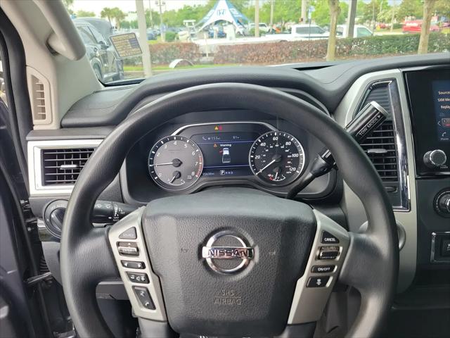 2021 Nissan Titan King Cab SV 4x2