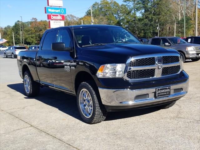 2020 RAM 1500 Classic SLT Crew Cab 4x4 64 Box