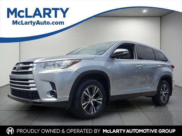 2019 Toyota Highlander LE for sale in North Little Rock, AR