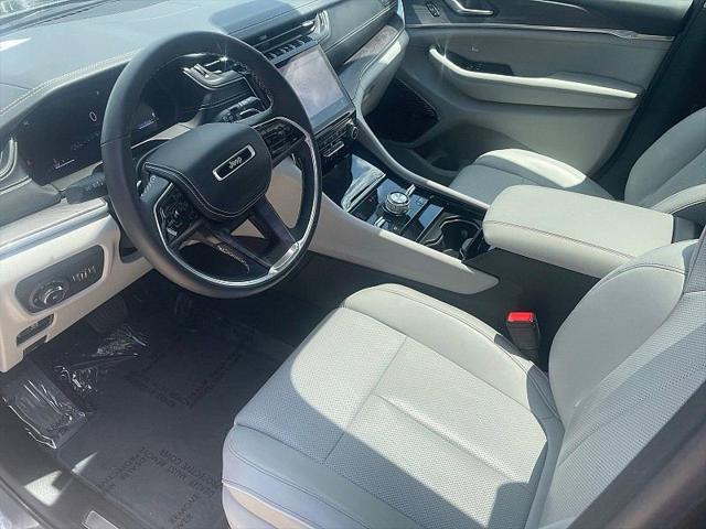 2022 Jeep Grand Cherokee L Overland 4x4