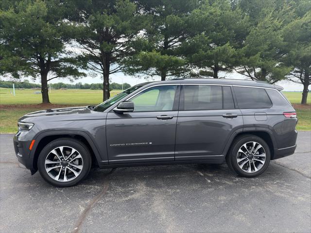 2022 Jeep Grand Cherokee L Overland 4x4 for sale in Taylorville, IL