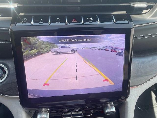 2022 Jeep Grand Cherokee L Overland 4x4