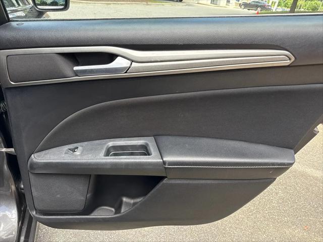 2018 Ford Fusion SE
