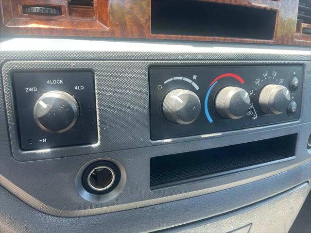 2006 Dodge Ram 1500 SLT/TRX4 Off Road/Sport