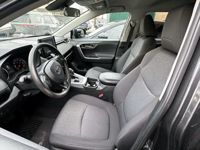 2021 Toyota RAV4 XLE [11]