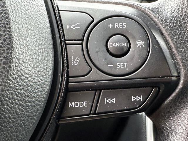 2021 Toyota RAV4 XLE [26]