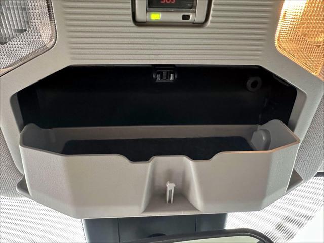 2021 Toyota RAV4 XLE [31]