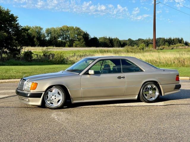 1990 Mercedes-Benz 300 Series 2dr Coupe 300CE