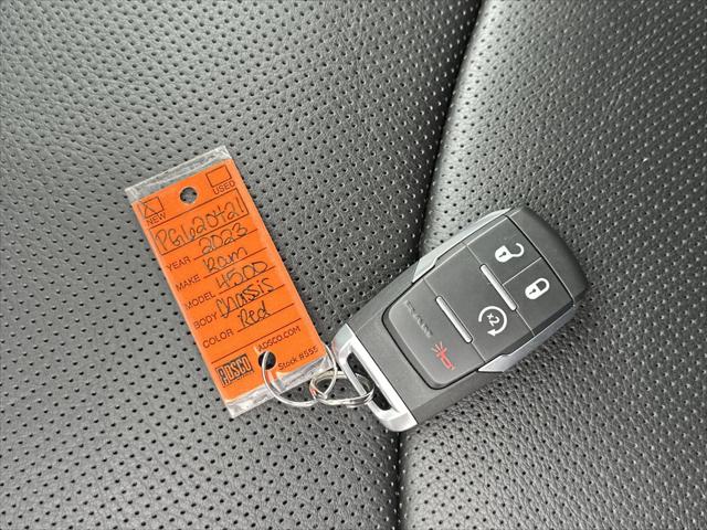 2023 RAM Ram 4500 Chassis Cab RAM 4500 LIMITED CHASSIS CREW CAB 4X4 84 CA 2023 RAM Ram 4500 Chassis Cab RAM 4500 LIMITED CHASSIS CREW CAB 4X4 84 CA