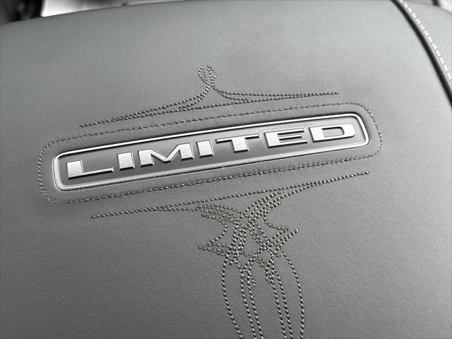 2023 RAM Ram 4500 Chassis Cab RAM 4500 LIMITED CHASSIS CREW CAB 4X4 84 CA 2023 RAM Ram 4500 Chassis Cab RAM 4500 LIMITED CHASSIS CREW CAB 4X4 84 CA