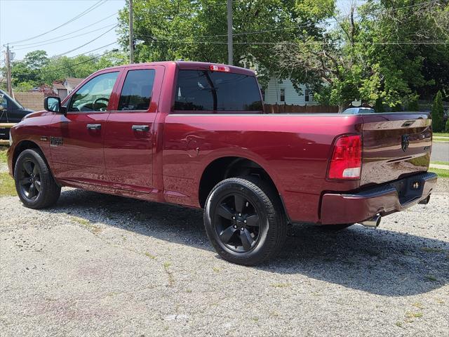 2019 RAM 1500 Classic Express Quad Cab 4x4 64 Box
