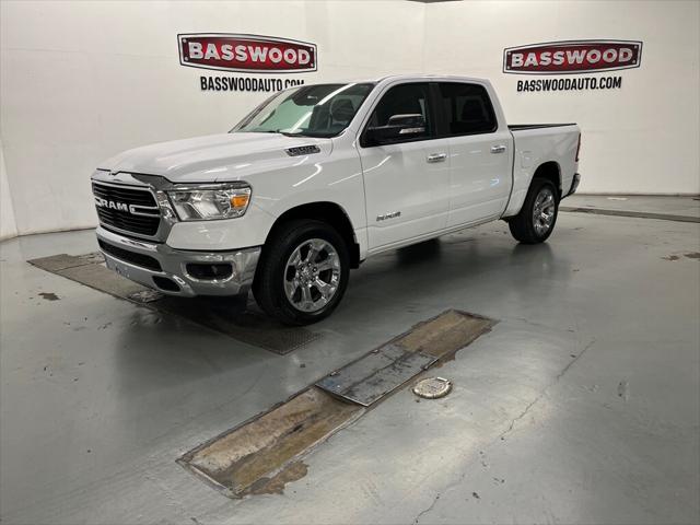 2020 RAM 1500 Big Horn Crew Cab 4x4 57 Box