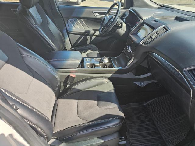 2020 Ford Edge ST