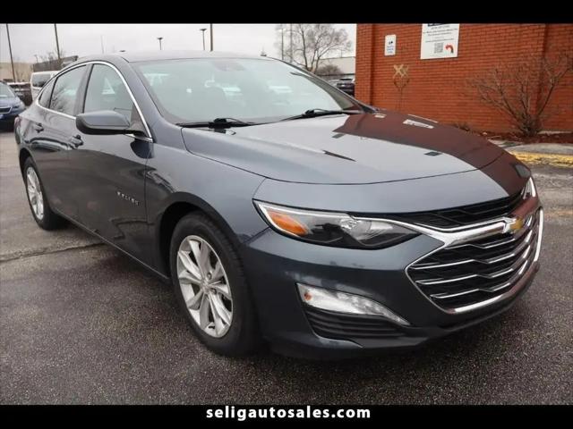 2019 Chevrolet Malibu LT for sale in West Allis, WI