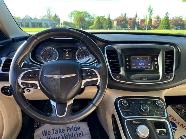 2015 Chrysler 200 Limited