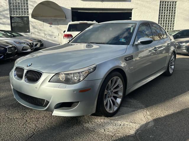2008 BMW M5 Standard