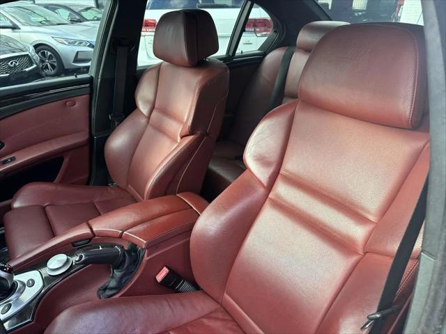 2008 BMW M5 Standard