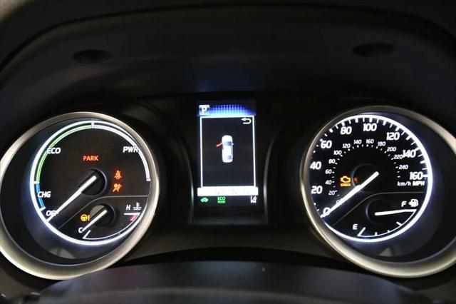2022 Toyota Camry LE Hybrid
