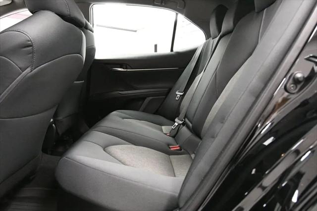2022 Toyota Camry LE Hybrid