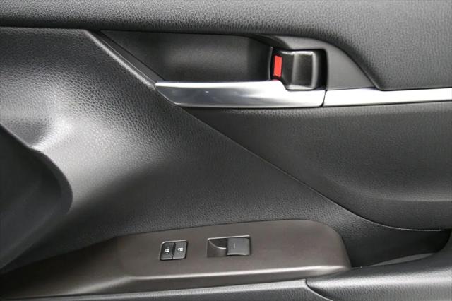2022 Toyota Camry LE Hybrid