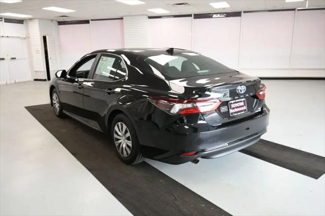 2022 Toyota Camry LE Hybrid