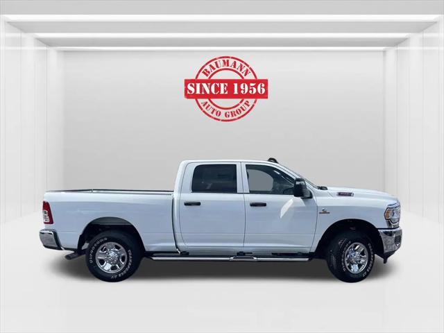 2023 RAM Ram 3500 RAM 3500 TRADESMAN CREW CAB 4X4 64 BOX 2023 RAM Ram 3500 RAM 3500 TRADESMAN CREW CAB 4X4 64 BOX