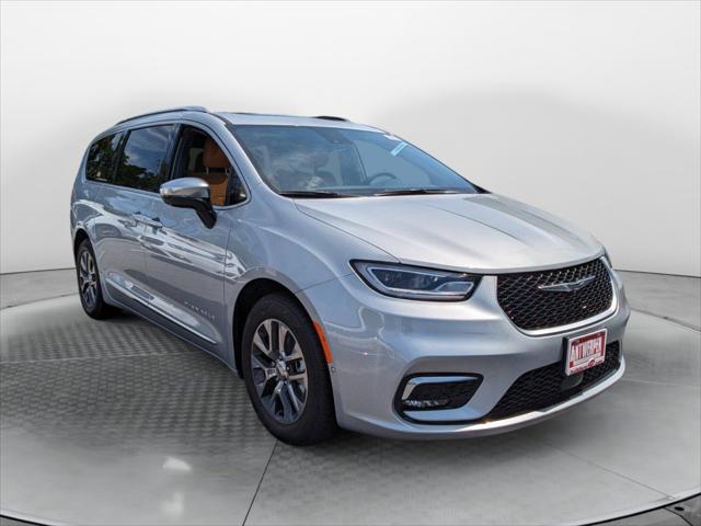 2023 Chrysler Pacifica Hybrid PACIFICA PLUG-IN HYBRID PINNACLE