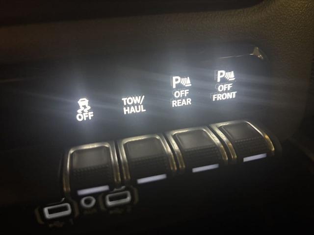 2022 Ram 1500 Laramie Crew Cab 4x4 5'7" Box