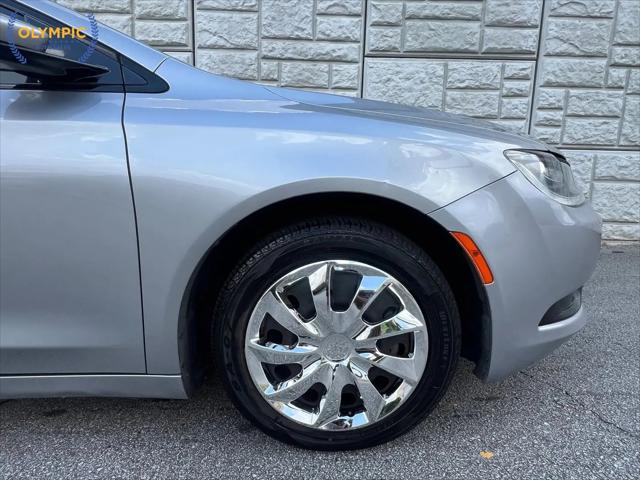 2016 Chrysler 200 S