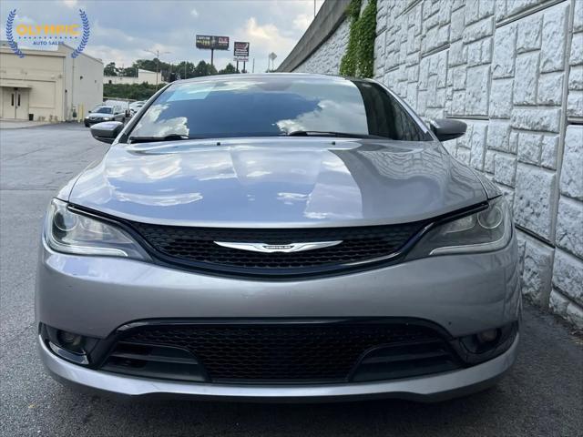 2016 Chrysler 200 S