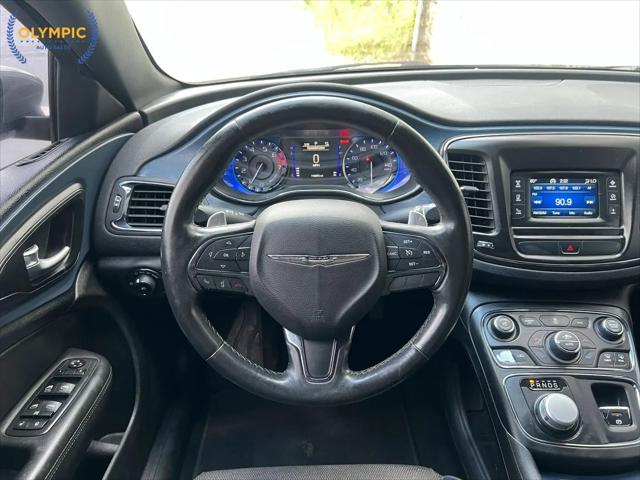 2016 Chrysler 200 S