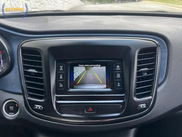 2016 Chrysler 200 S