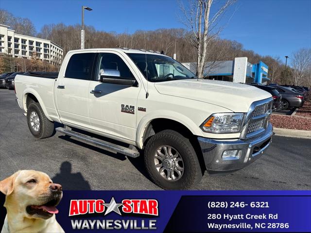 2017 RAM 3500 Laramie Crew Cab 4x4 64 Box