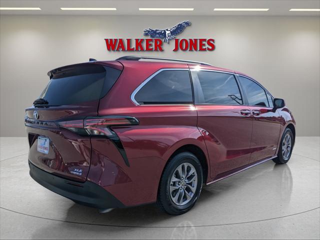 2021 Toyota Sienna XLE