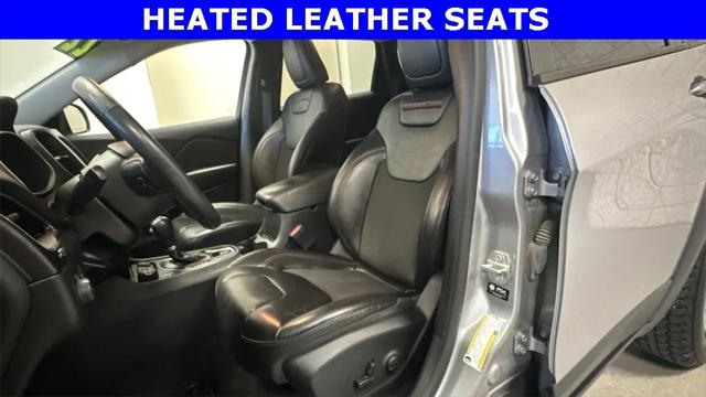 2022 Jeep Cherokee Trailhawk 4x4 2022 Jeep Cherokee Trailhawk 4x4