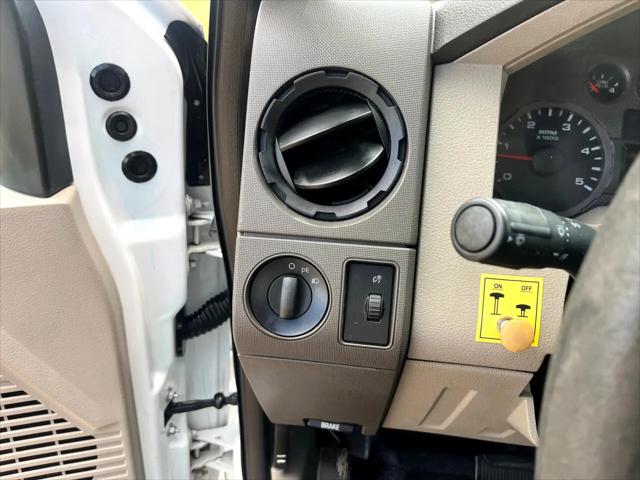 2009 Ford F-550 XLT