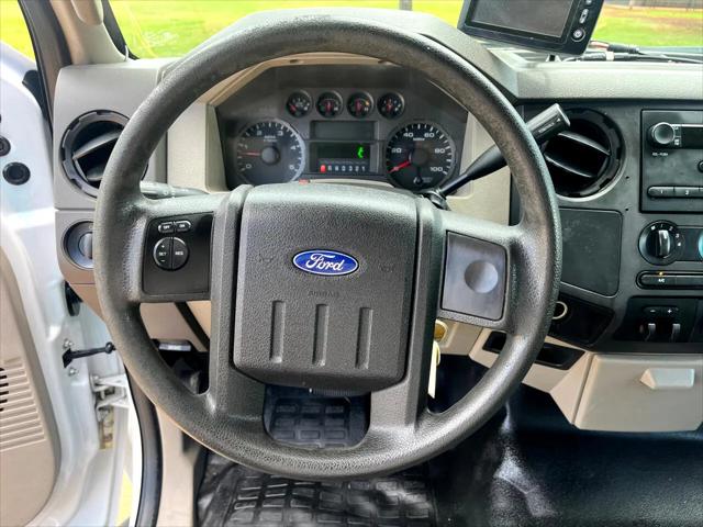 2009 Ford F-550 XLT