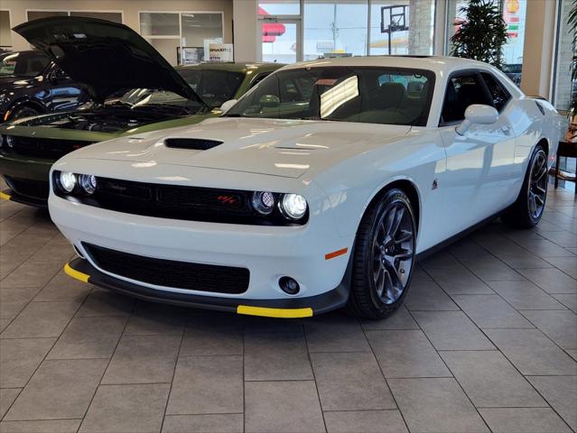 2023 Dodge Challenger CHALLENGER R/T SCAT PACK