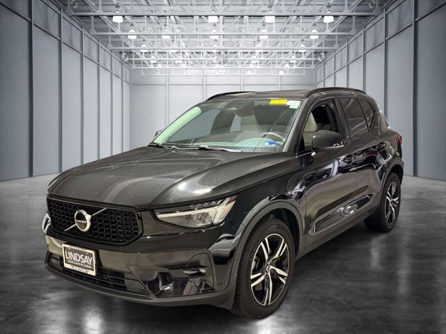 2023 Volvo XC40 B5 Plus Dark Theme for sale in Alexandria, VA