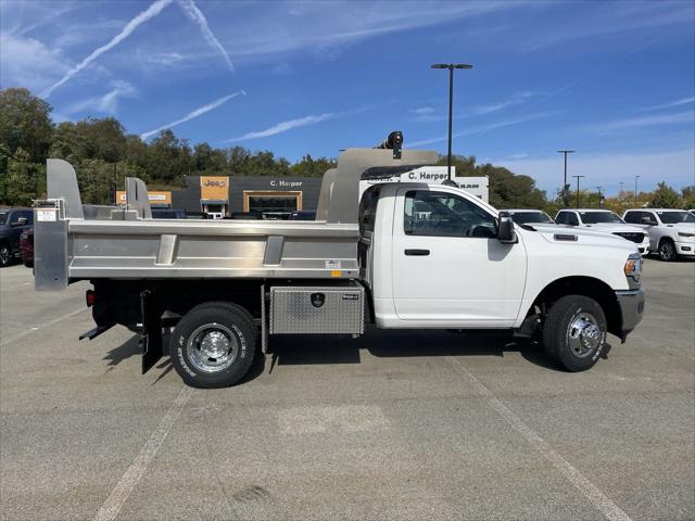 2023 RAM Ram 3500 Chassis Cab RAM 3500 TRADESMAN CHASSIS REGULAR CAB 4X4 60 CA