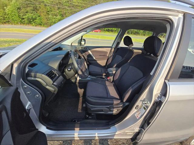 2015 Subaru Forester 2.5i