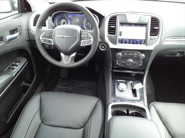 2023 Chrysler Chrysler 300 300 TOURING L AWD